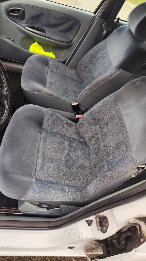 Renault Megane 1.4 gasolina