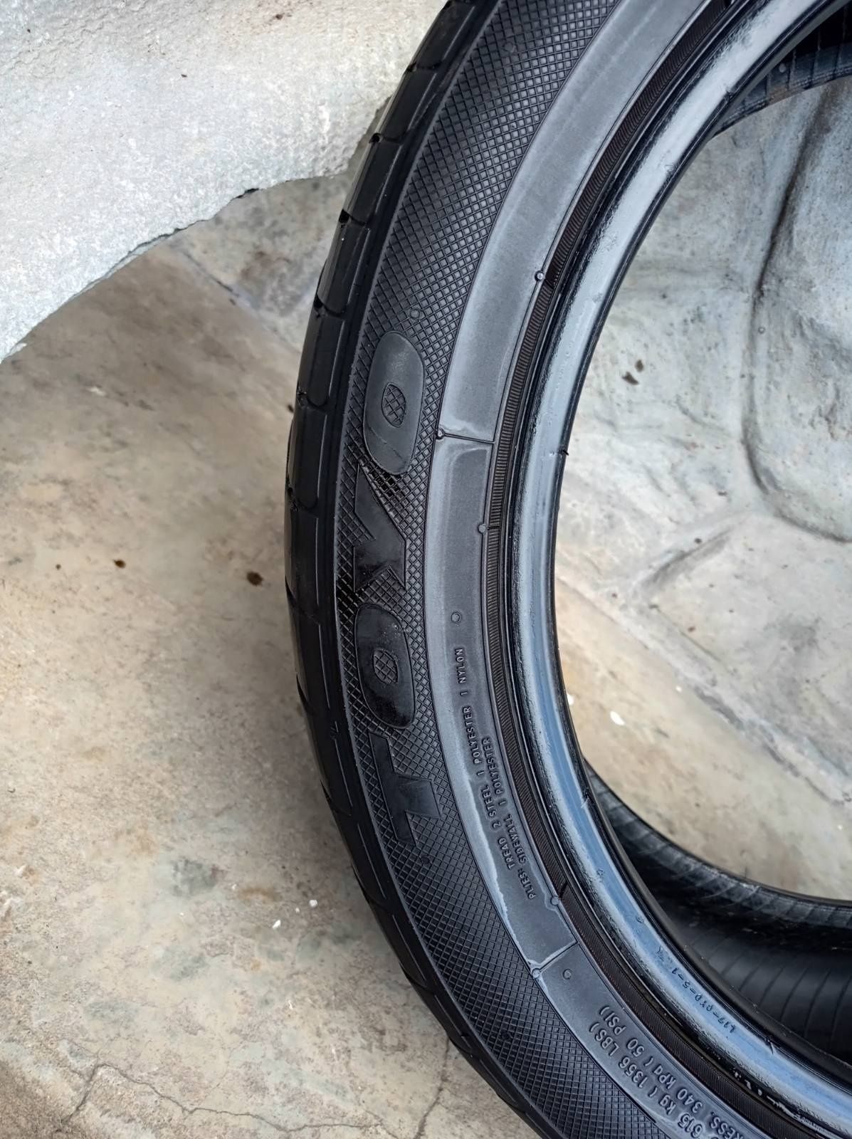 Шина Toyo NanoEnergy2 215/45r17  бу/ 2шт