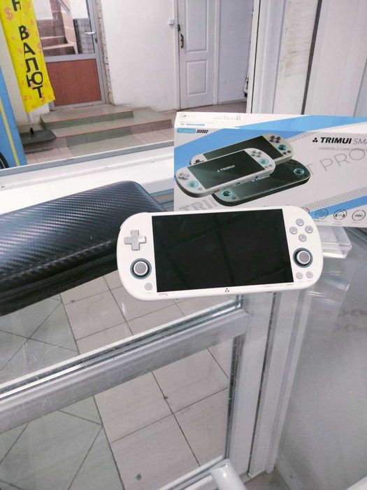Портативна ігрова приставка  TRIMUI   Smart Pro TG5040