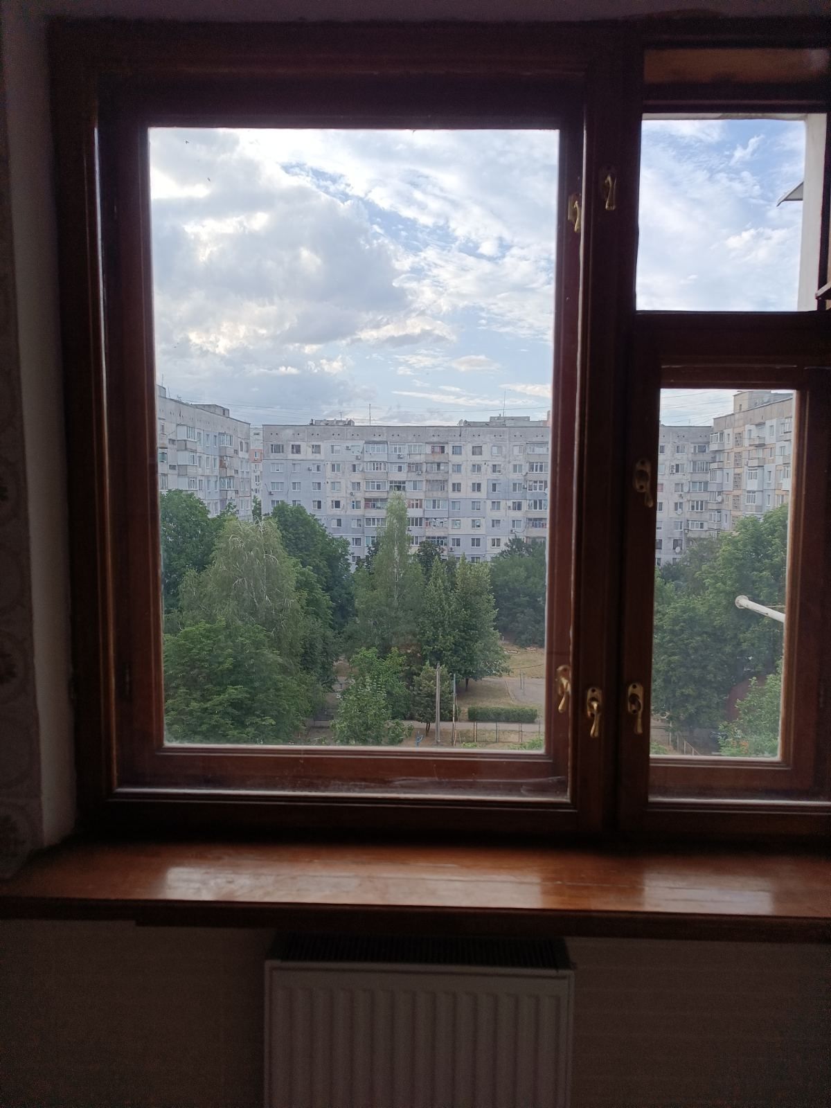 Окно с рамой. Стандартный размер.