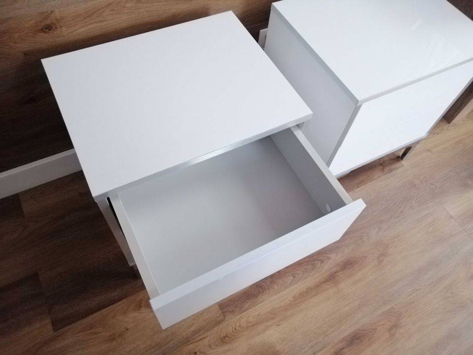 Okazja! 2 szafki nocne, jak nowe