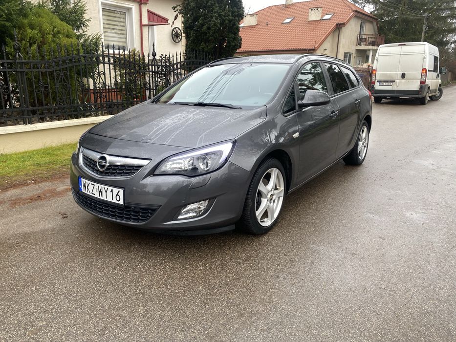 Na sprzedaż Opel Astra 1.6 lpg Automat dobry stan zamiana