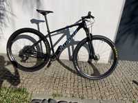 Bicicleta BTT Specialized