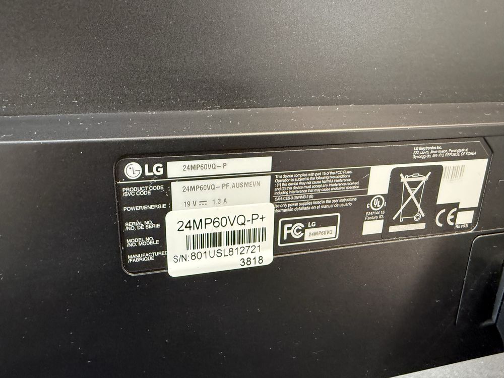 Monitor LG 24MP60VQ, HDMI, 24cale, bdb stan