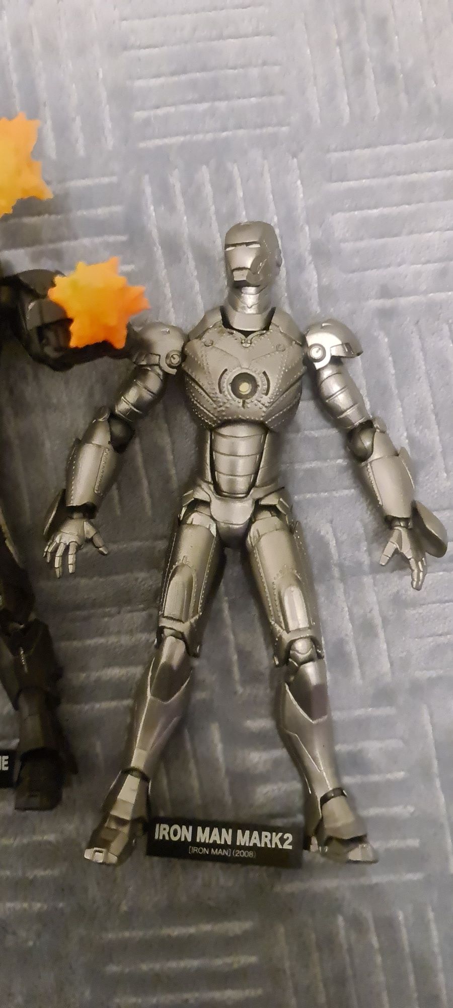 IRON MAN Revoltech (3 figuras)