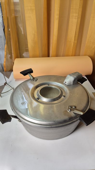 Nowy prodiż z czasów PRL z akcesoriami PRUMEL w opakowaniu