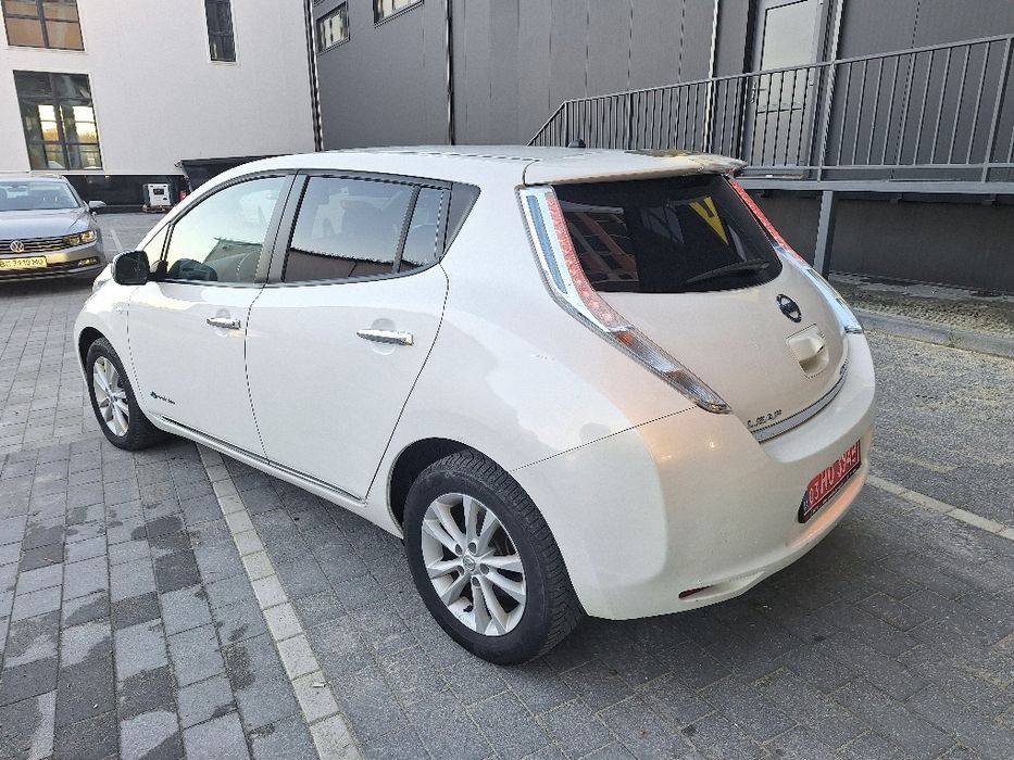 Nissan Leaf 24kWt, продаться авто - електромобіль,