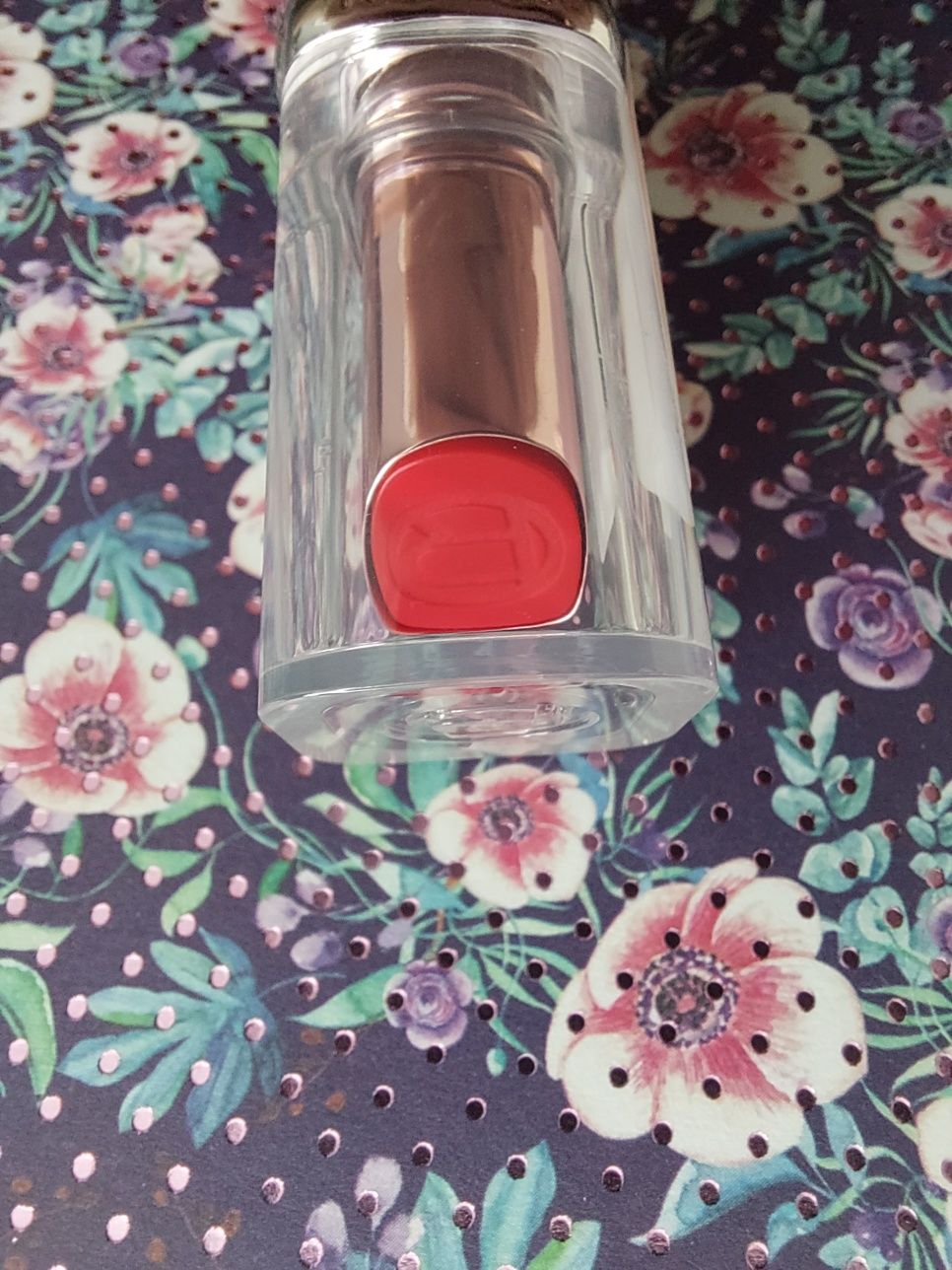 Pomadka L'oreal Glow Paradise 351