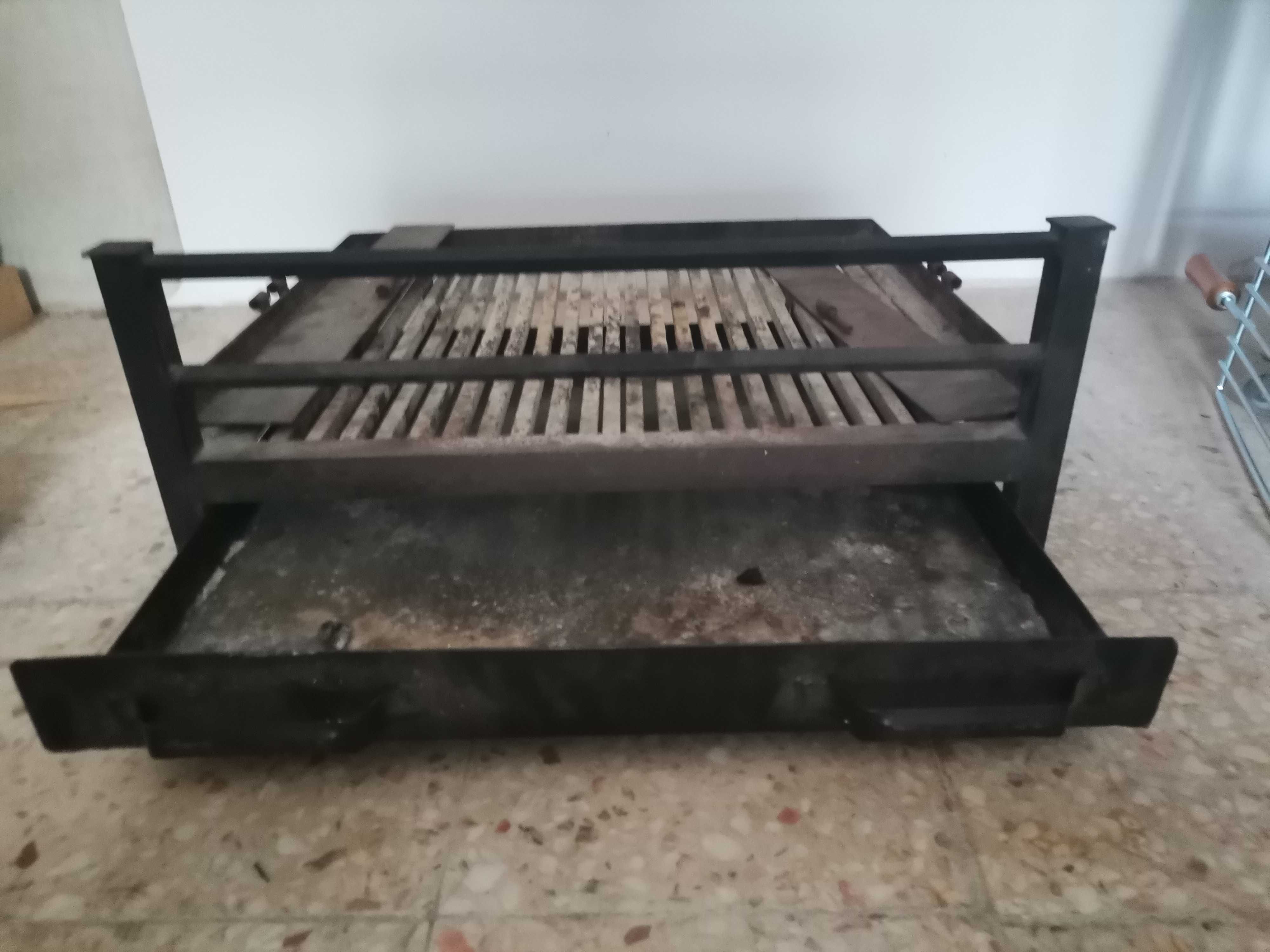 Base para lareira, extensível