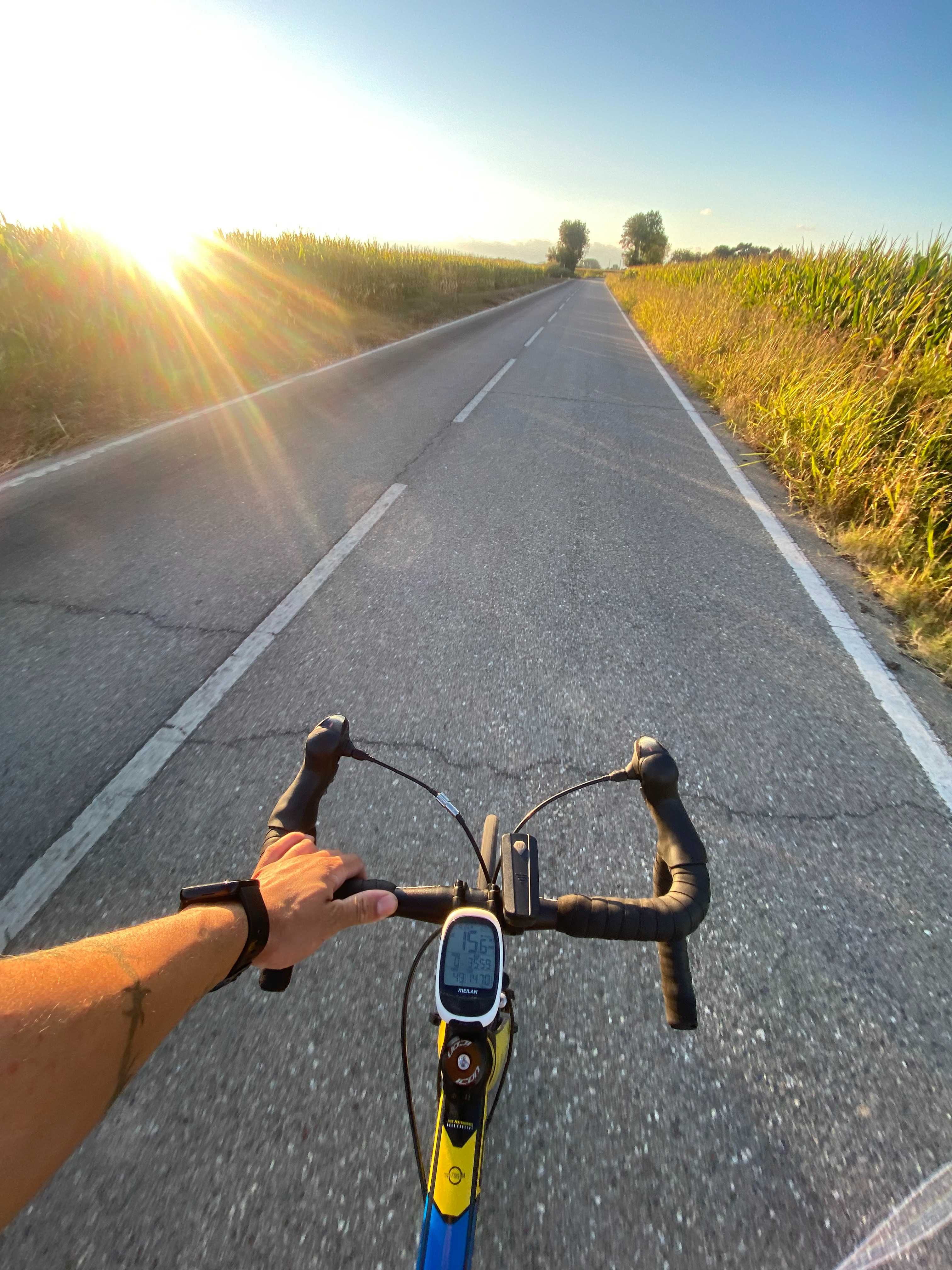 Bicicleta de estrada Coluer Radar