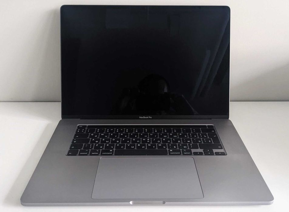 MacBook Pro 16 2019 ІдеалСтан i7 2.6 16Gb 512gb БезДефектів, АКБ 99.5%