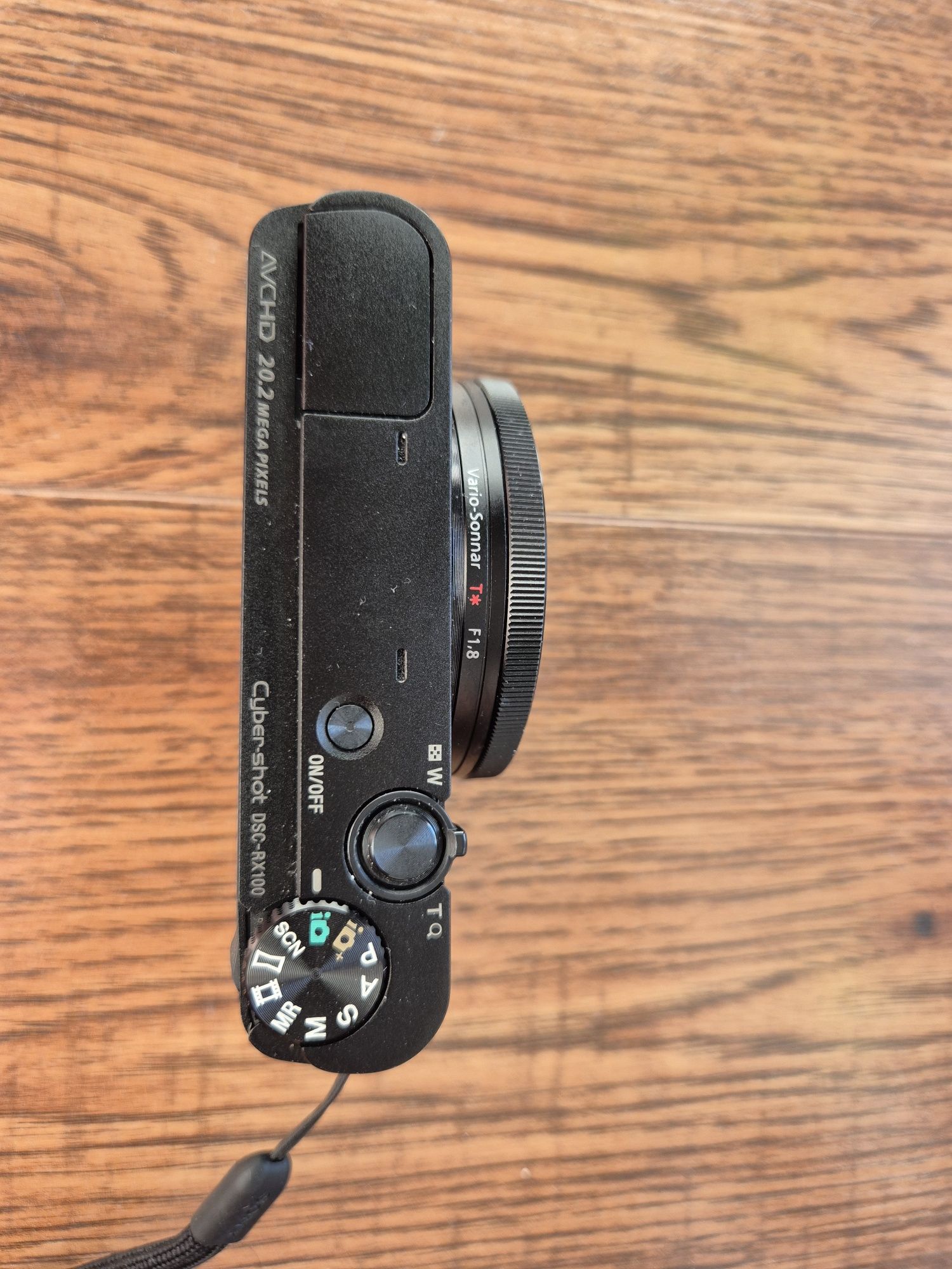 Aparat Sony Cyber-shot DSC-RX100