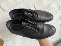 Buty meskie r 43 jak nowe