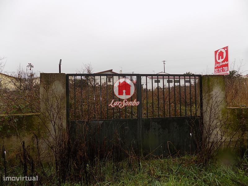 Terreno 800m2 em Cavalões