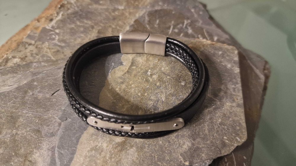 Pulseira bracelet masculina cruz templários homem couro e aço