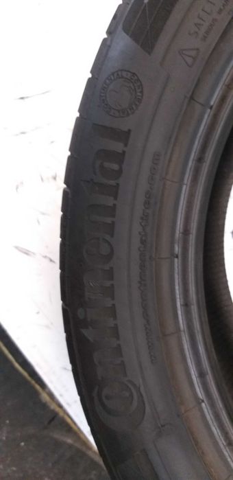 K215691C Komplet 255/45R19 100V Continental CSC5 2016rok