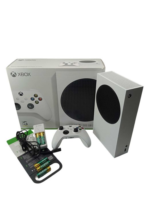 Konsola Xbox Series S + Pad + 6 akumulatorów Warta + ładowarka