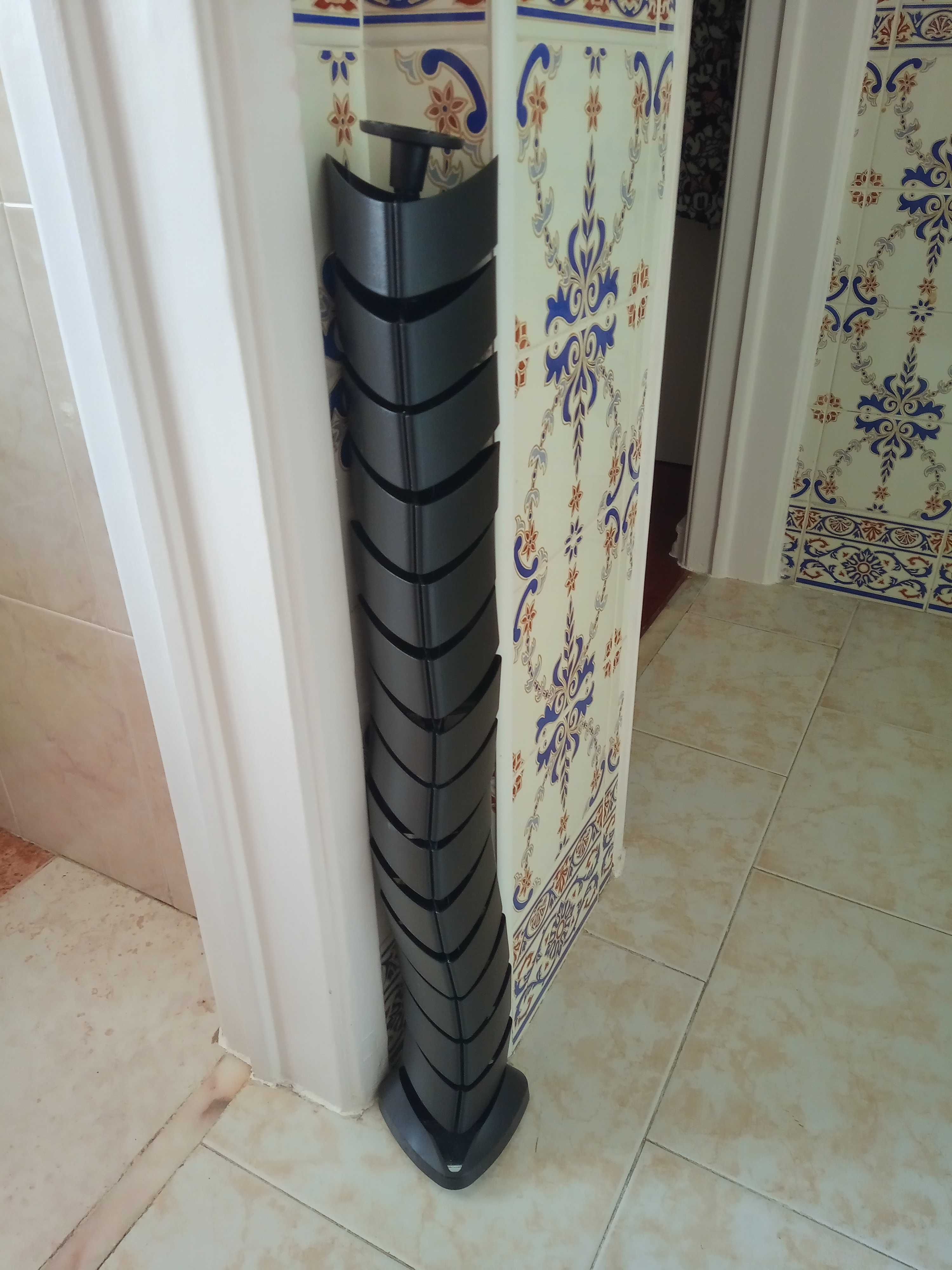 Conjunto passa cabos