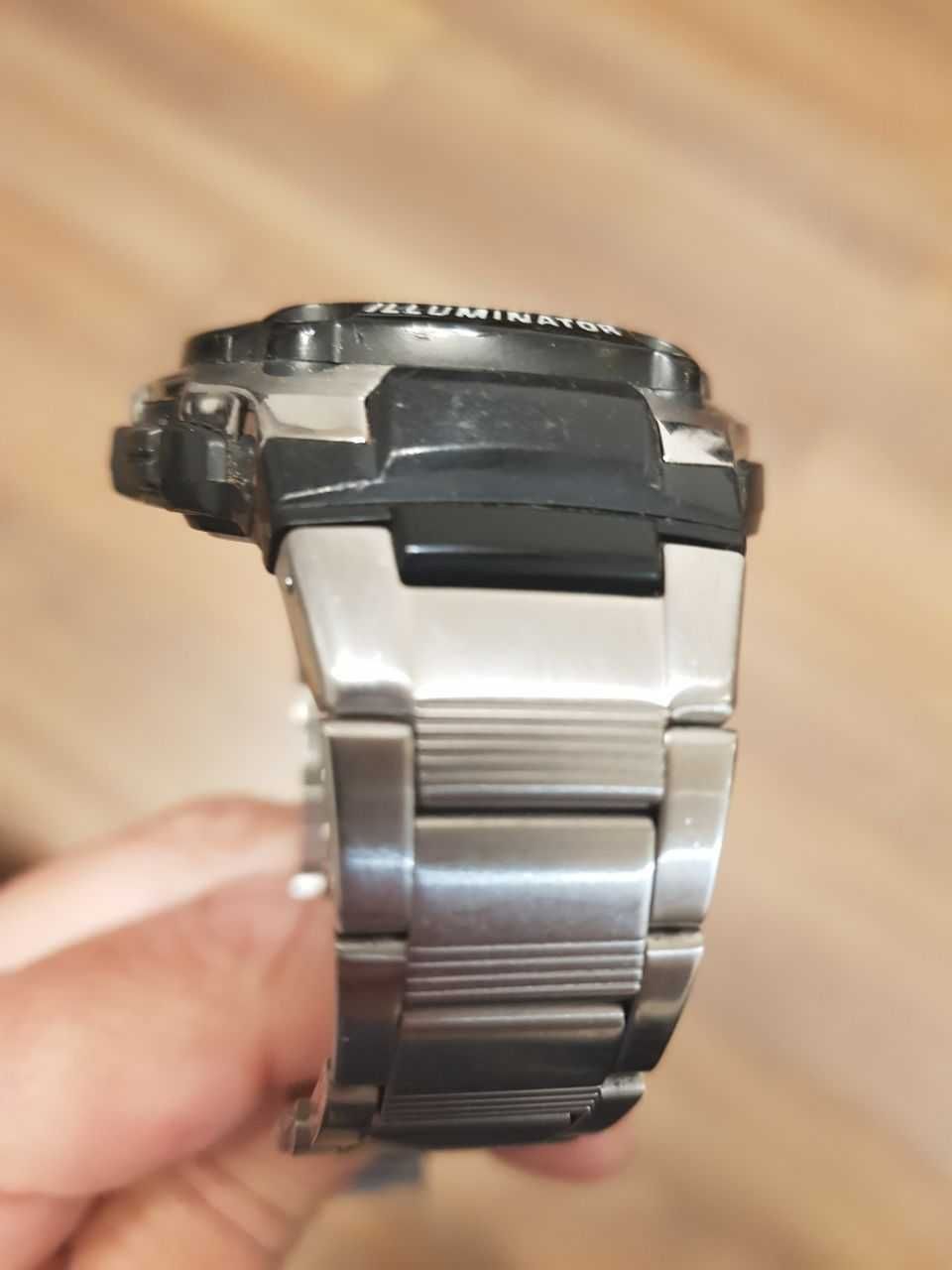 Zegarek Casio Wave Ceptor WV-200E Radio Control, bransoleta stalowa