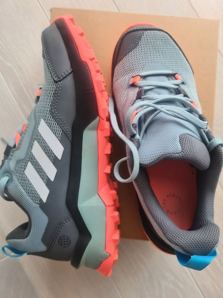 Трекінгові черевики Adidas Terrex