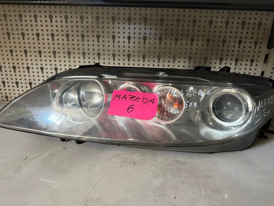Farol mazda 6 esquerdo