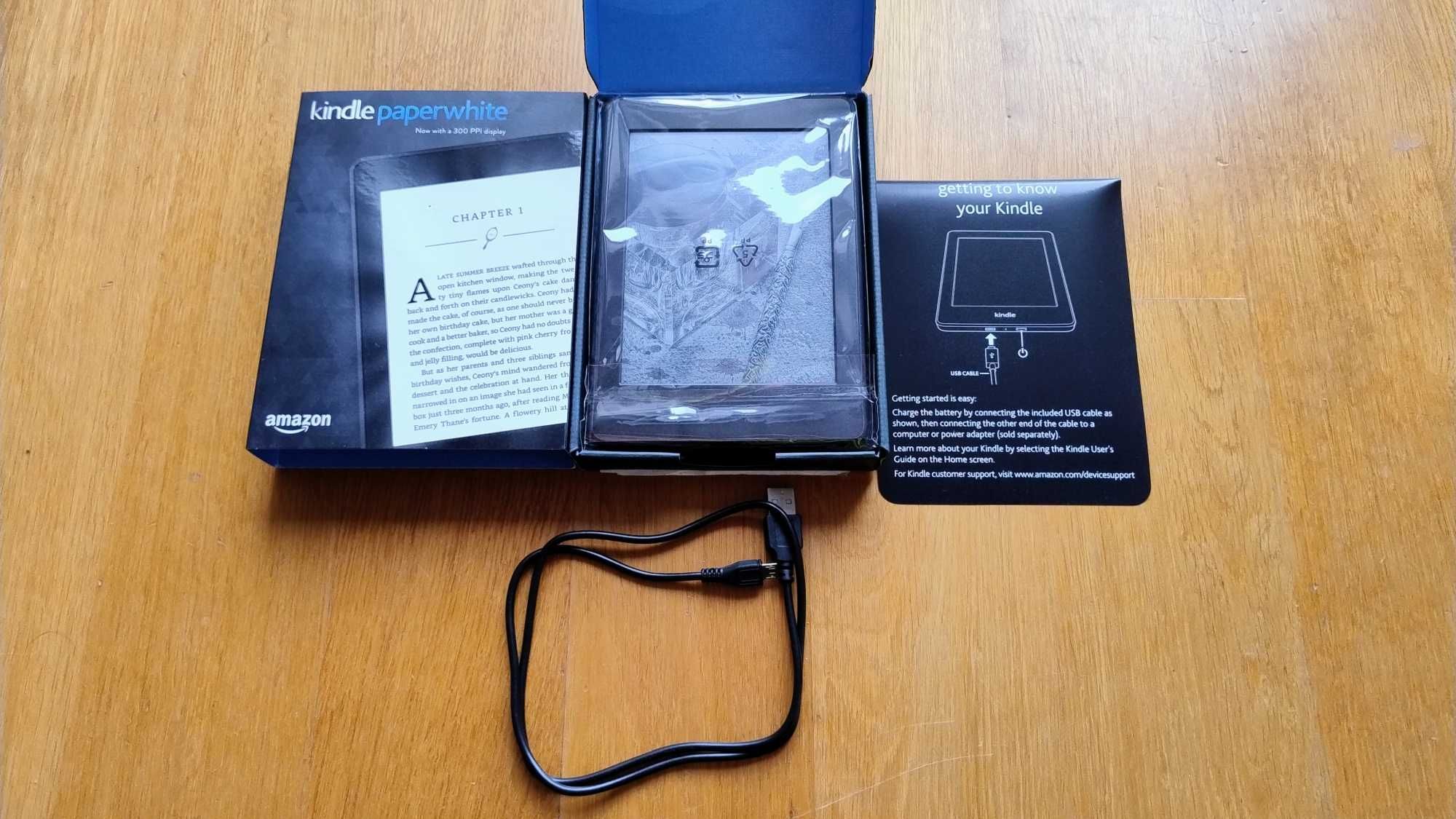 Czytnik Amazon Kindle Paperwhite 7 generacji.