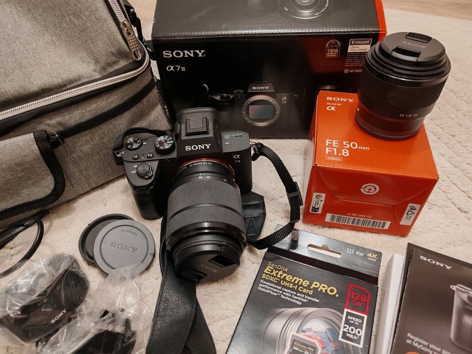 Sony a7 III ILCE-7M3 + 2 obiektywy i dodatki