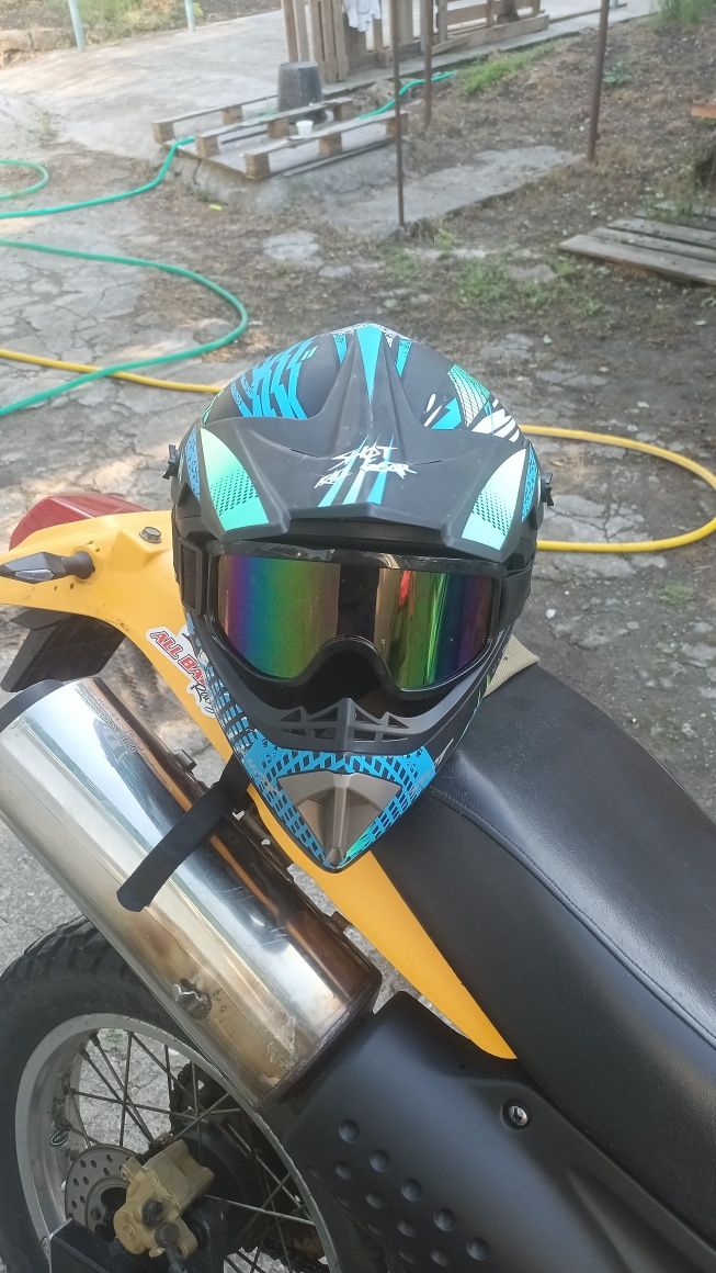 Ендуро-мотоцикл Honda LSR 650, ціна до кінця цього місця.