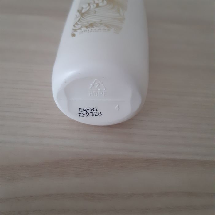 Oriflame Żel pod prysznic Milk&Honey