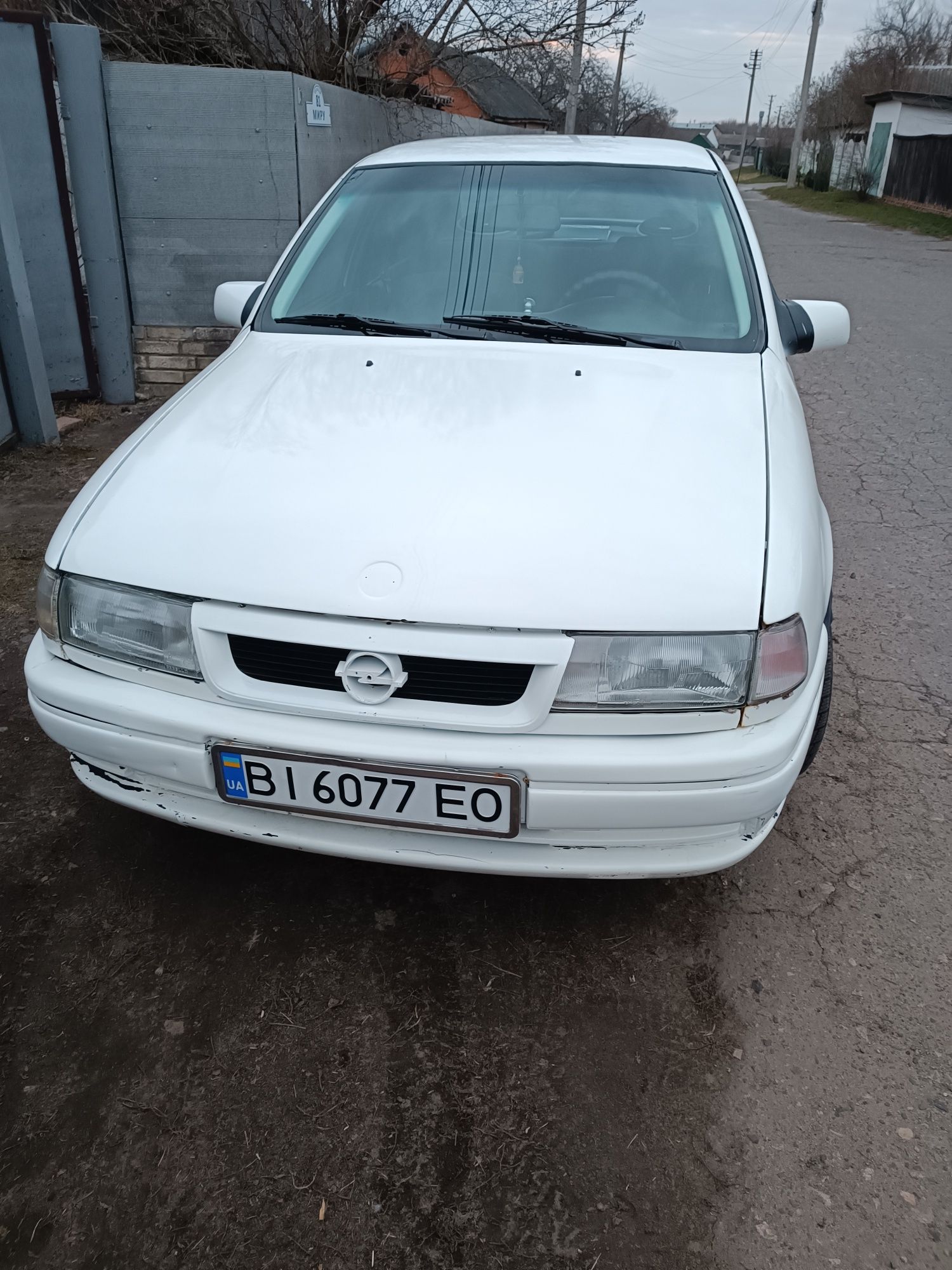 Продам Opel vectra A 1993 1.8