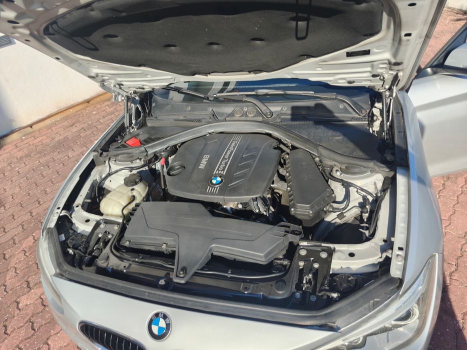 BMW 116d caixa automática