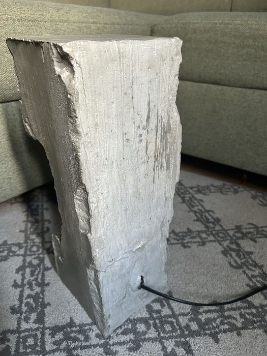 Industrialna lampka betonowa DIY – unikatowy design loft