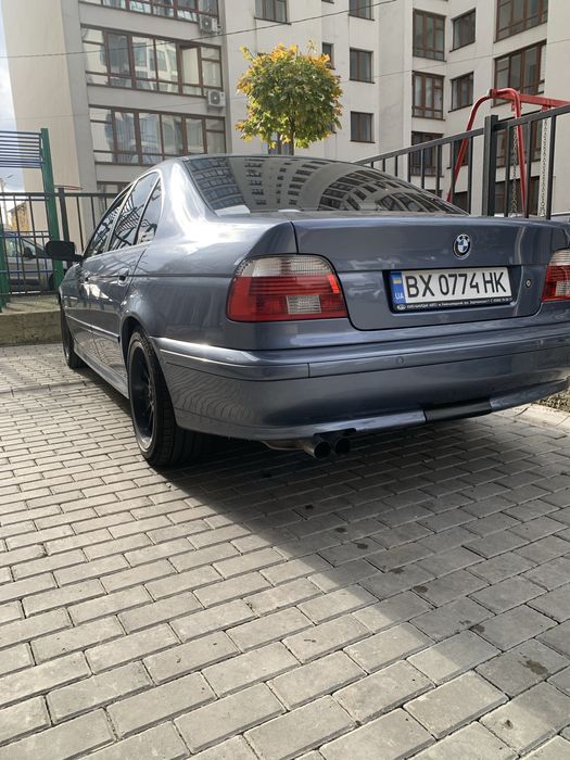 Bmw E39 не фарбована