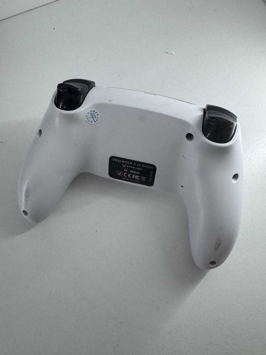 Playstation 4 Slim 500GB + Pad + Okablowanie
