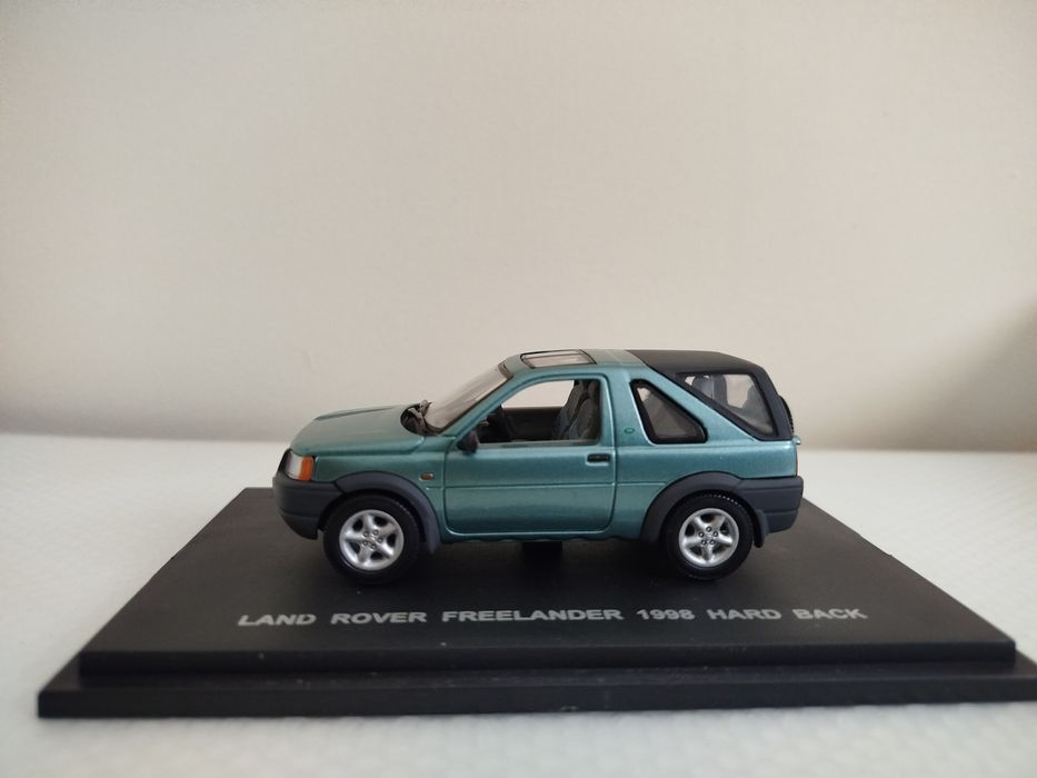 Miniatura Land Rover Freelander 1/43 Nova