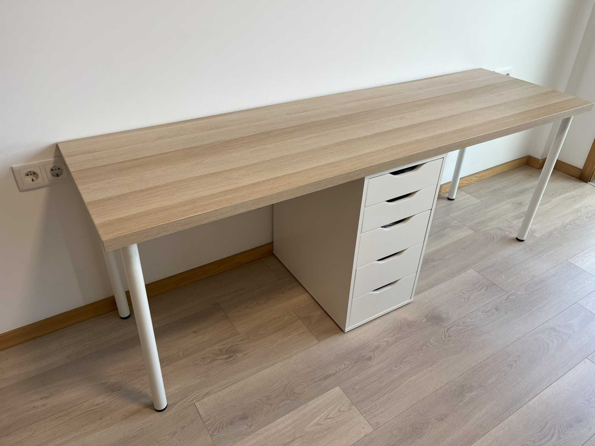 Secretária IKEA Como Nova