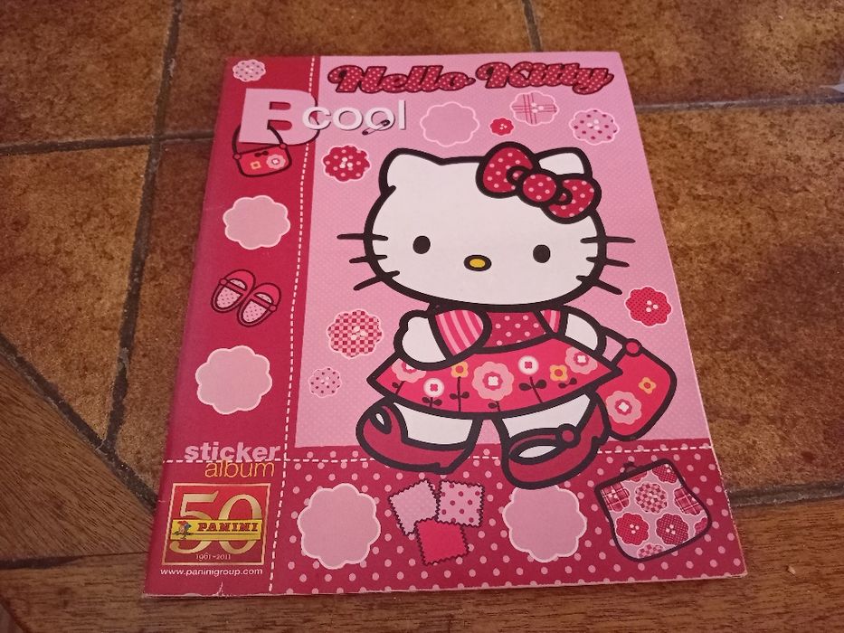 Hello kitty, cadernetas cromos vazias,  (ver fotos)