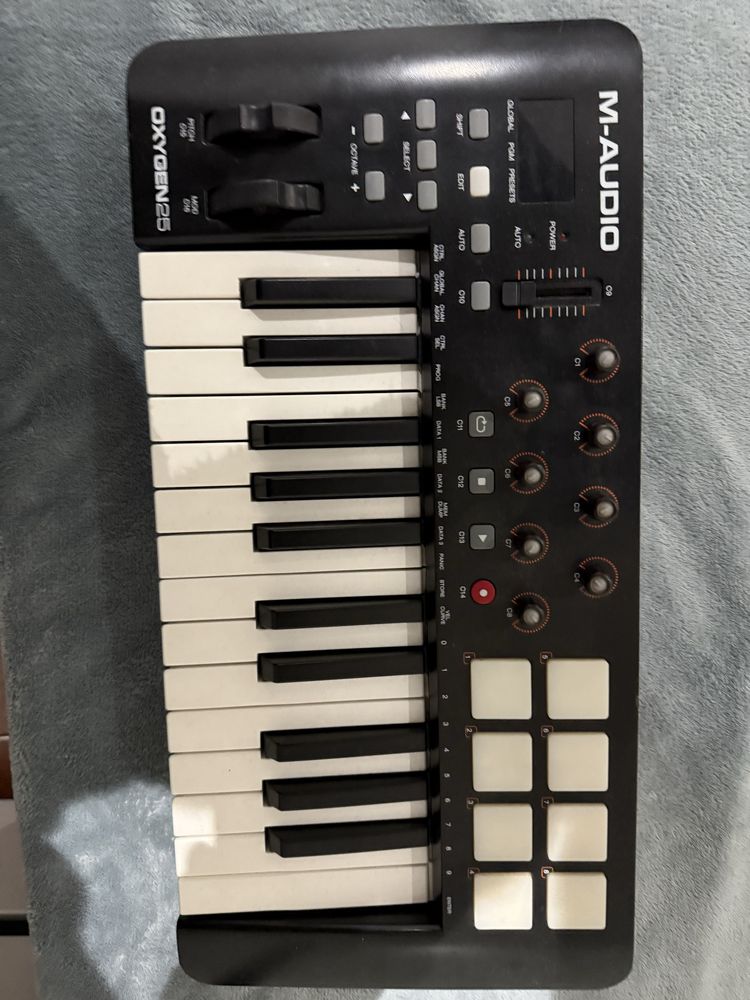 Material de home studio