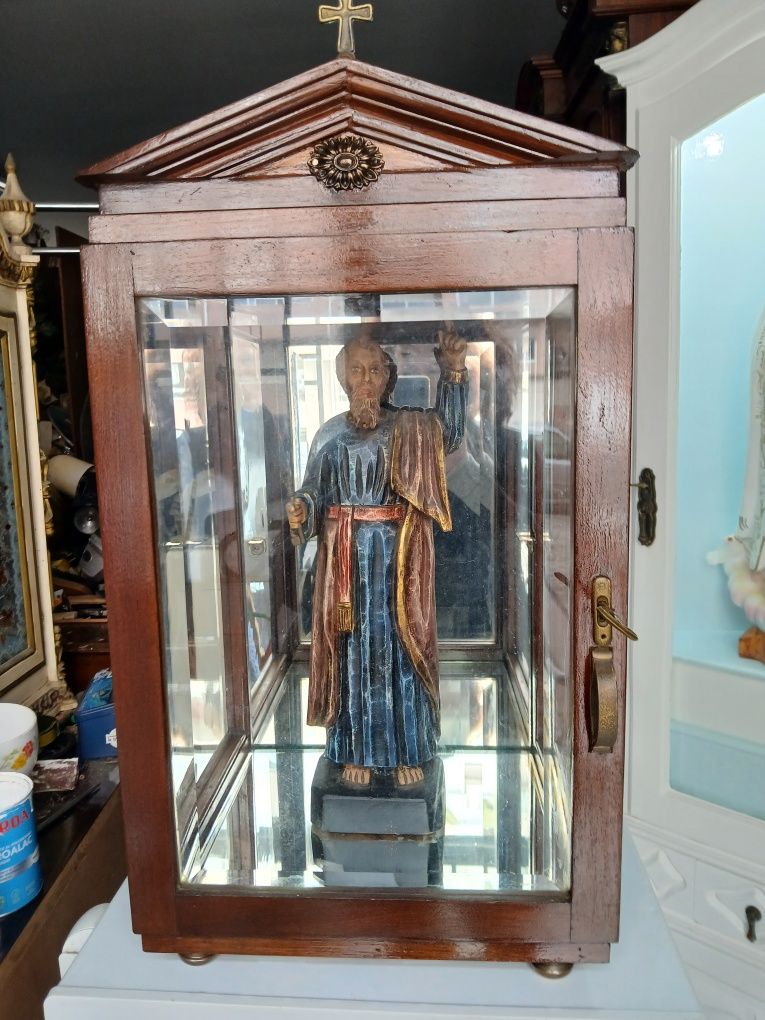 Oratório  com imagem de s pedro em madeira