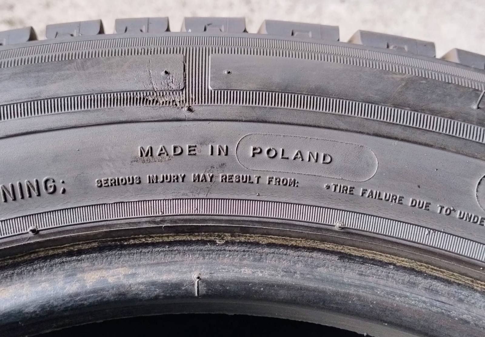 Шини літні R17C 215/60 Michelin Agilis