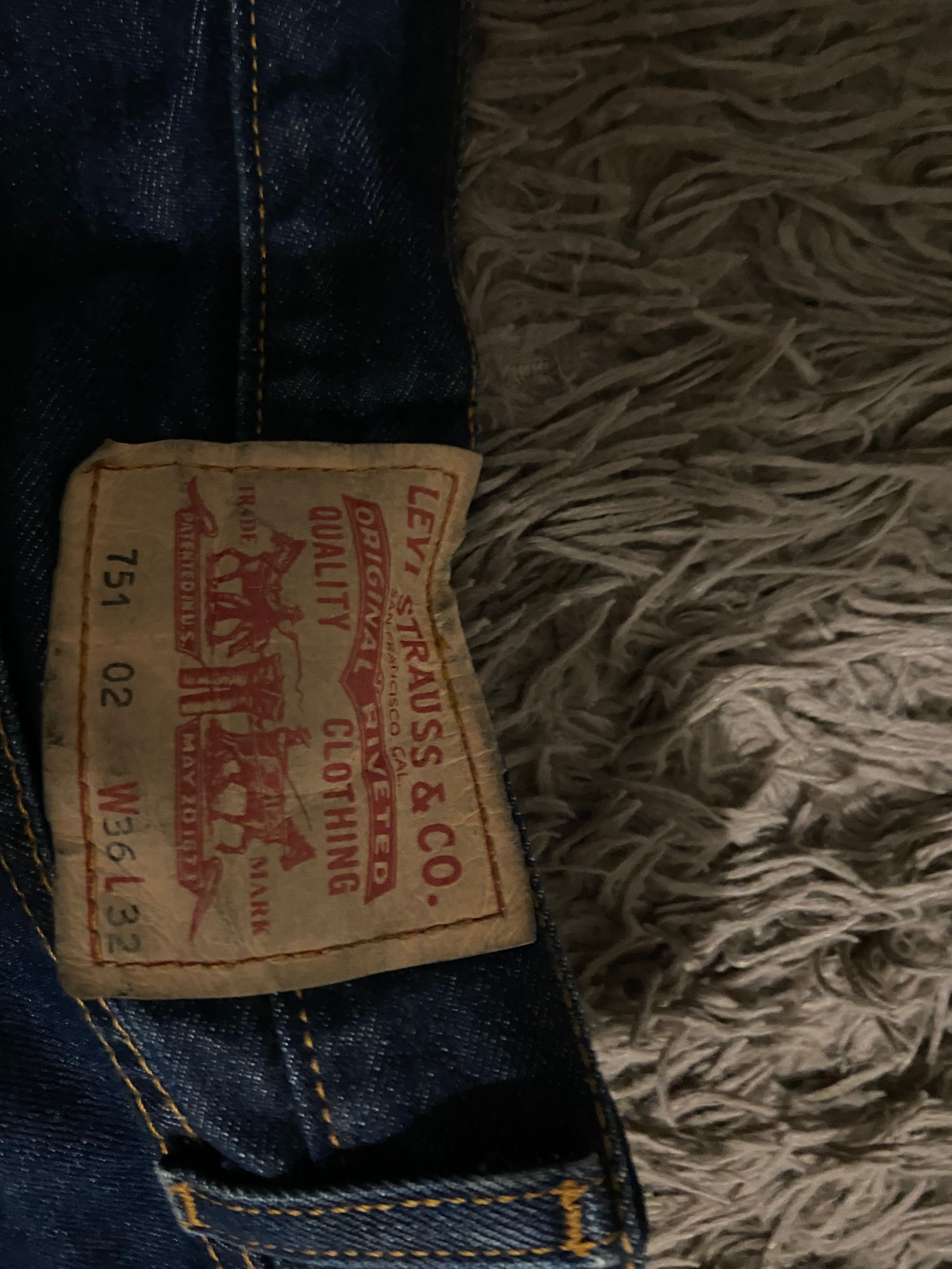 Джинсы Levi’s 751