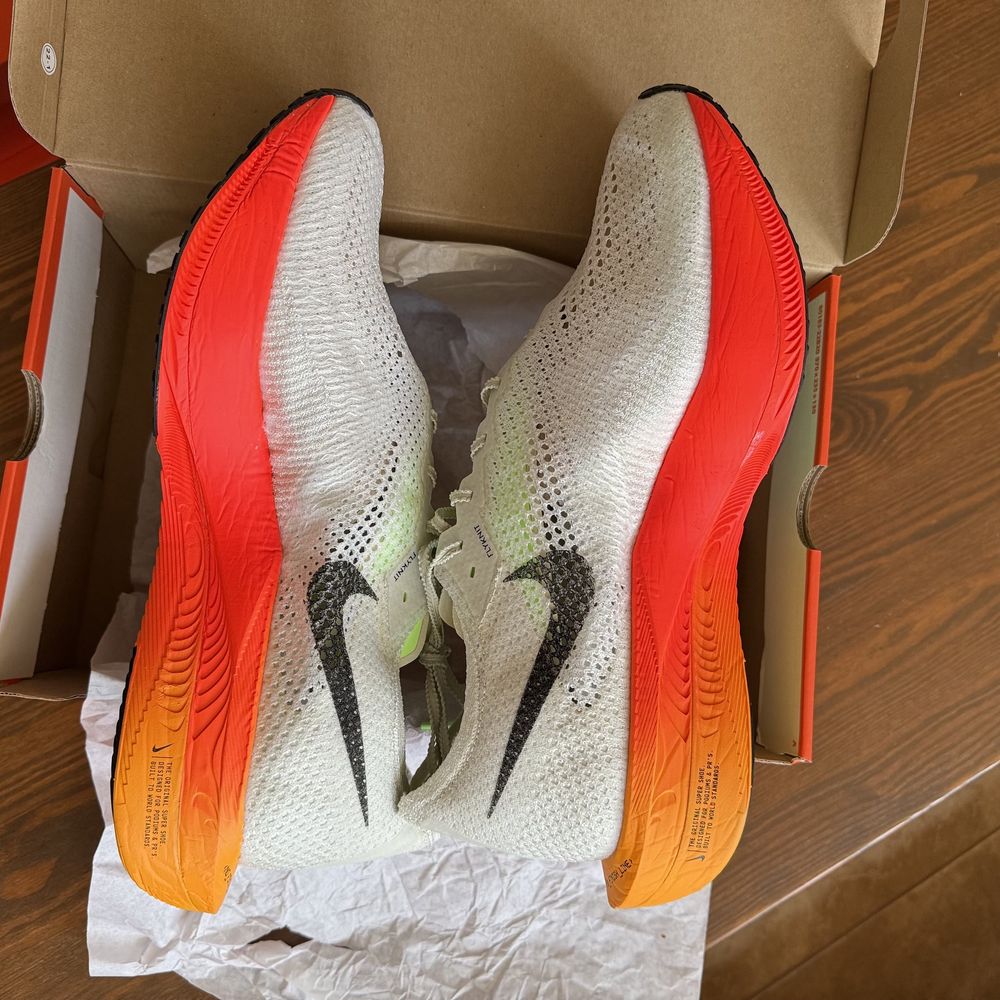 Нові Кросівки Nike ZoomX Vaporfly Next% 3(47.5/48.5/49.5)