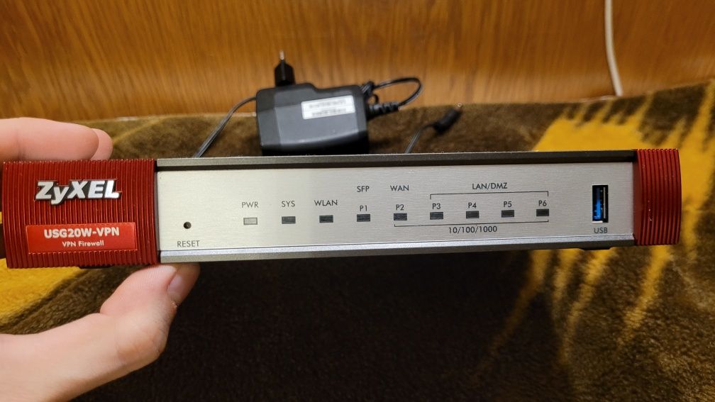 Firewall маршрутизатор роутер zyxel usg20w-vpn файервол