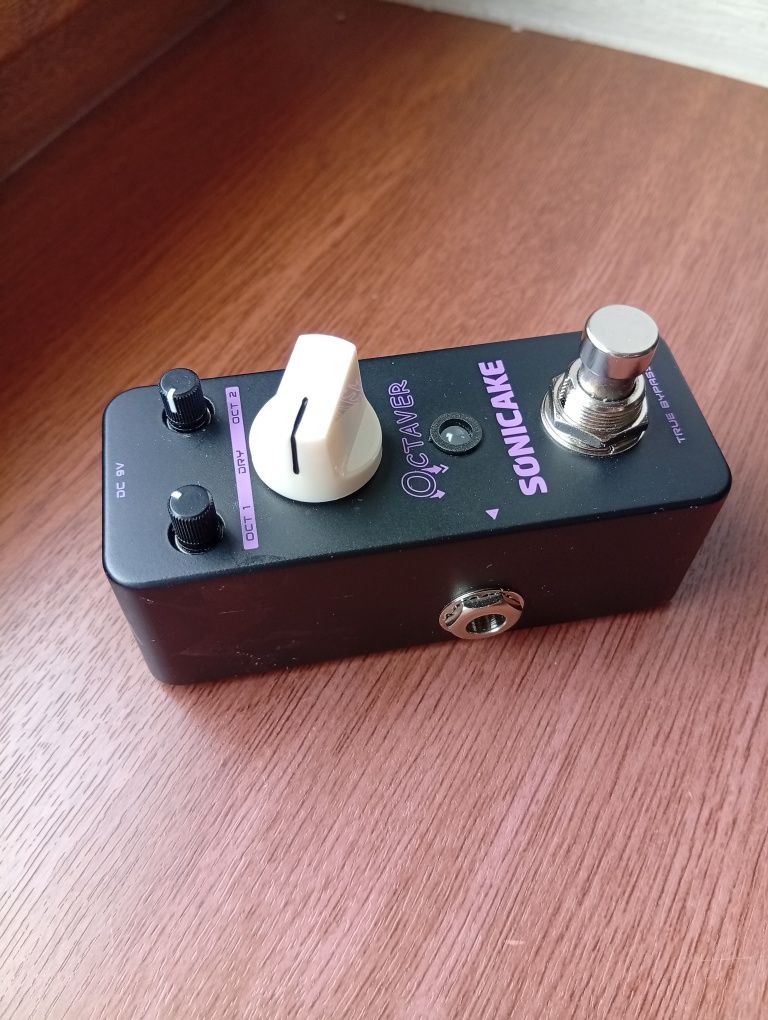 Oktawer Octaver Octaver efekt gitarowy,basowy,gitara basowa