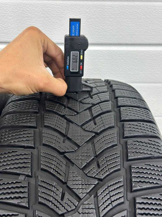 Резина Шини Колеса 235/55 R17 DUNLOP зима комплект