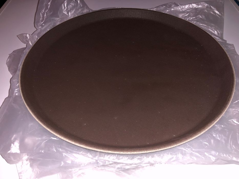 Bandeja anti deslizante redonda Ø 40 cm castanho