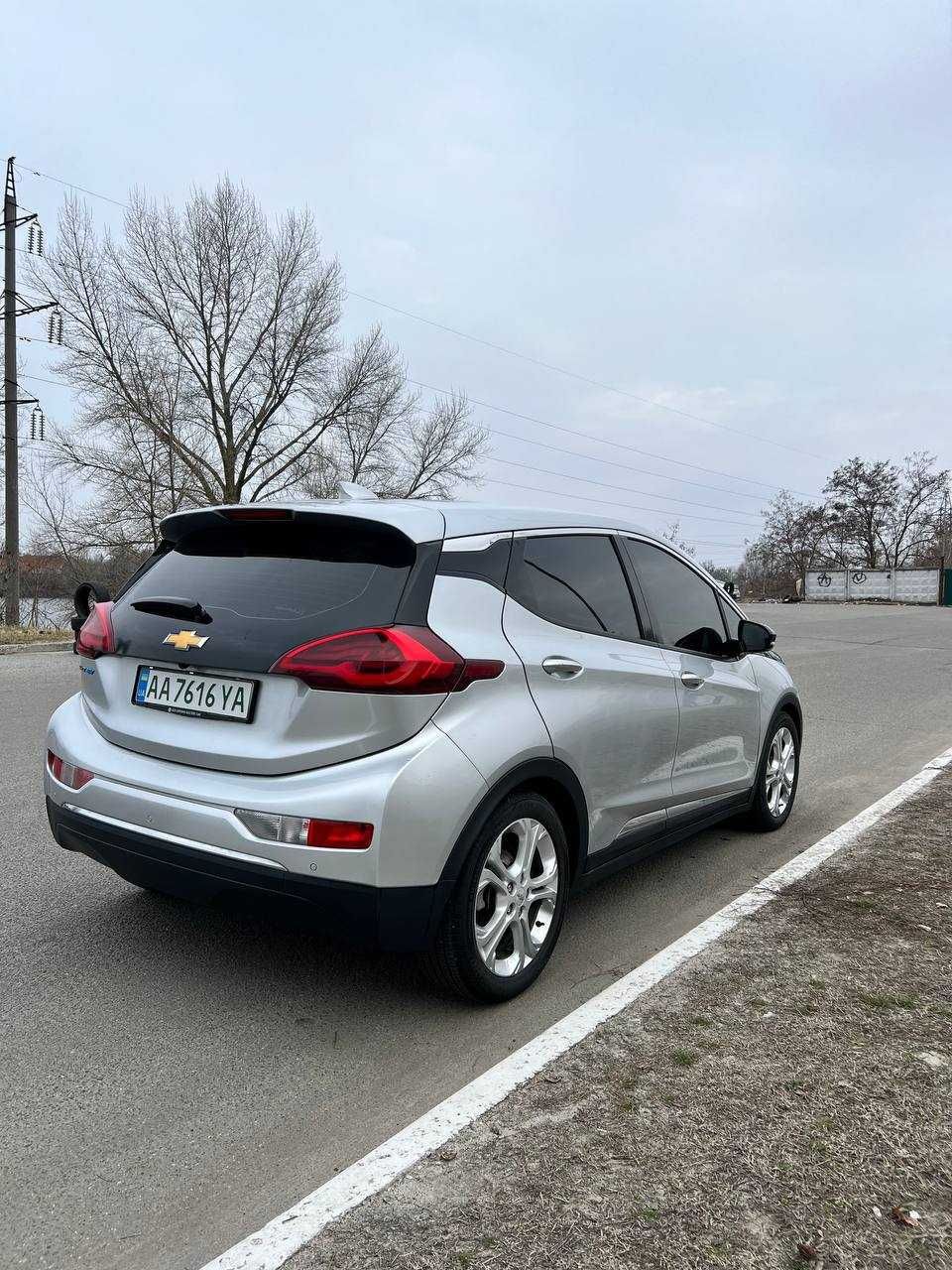 Chevrolet bolt ev, 64 kWh обмін на нерухомість, інше