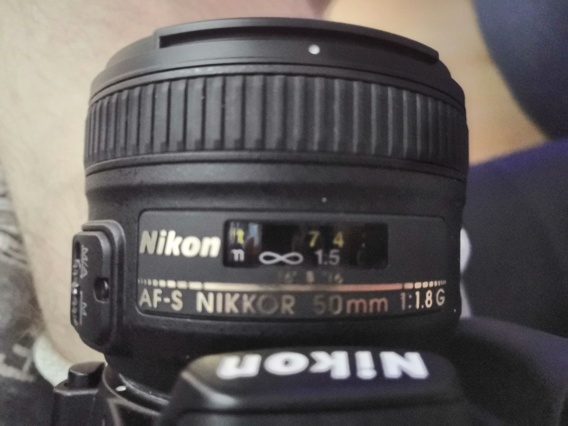 Nikon D3100 + 3 объектива, полный комплект.