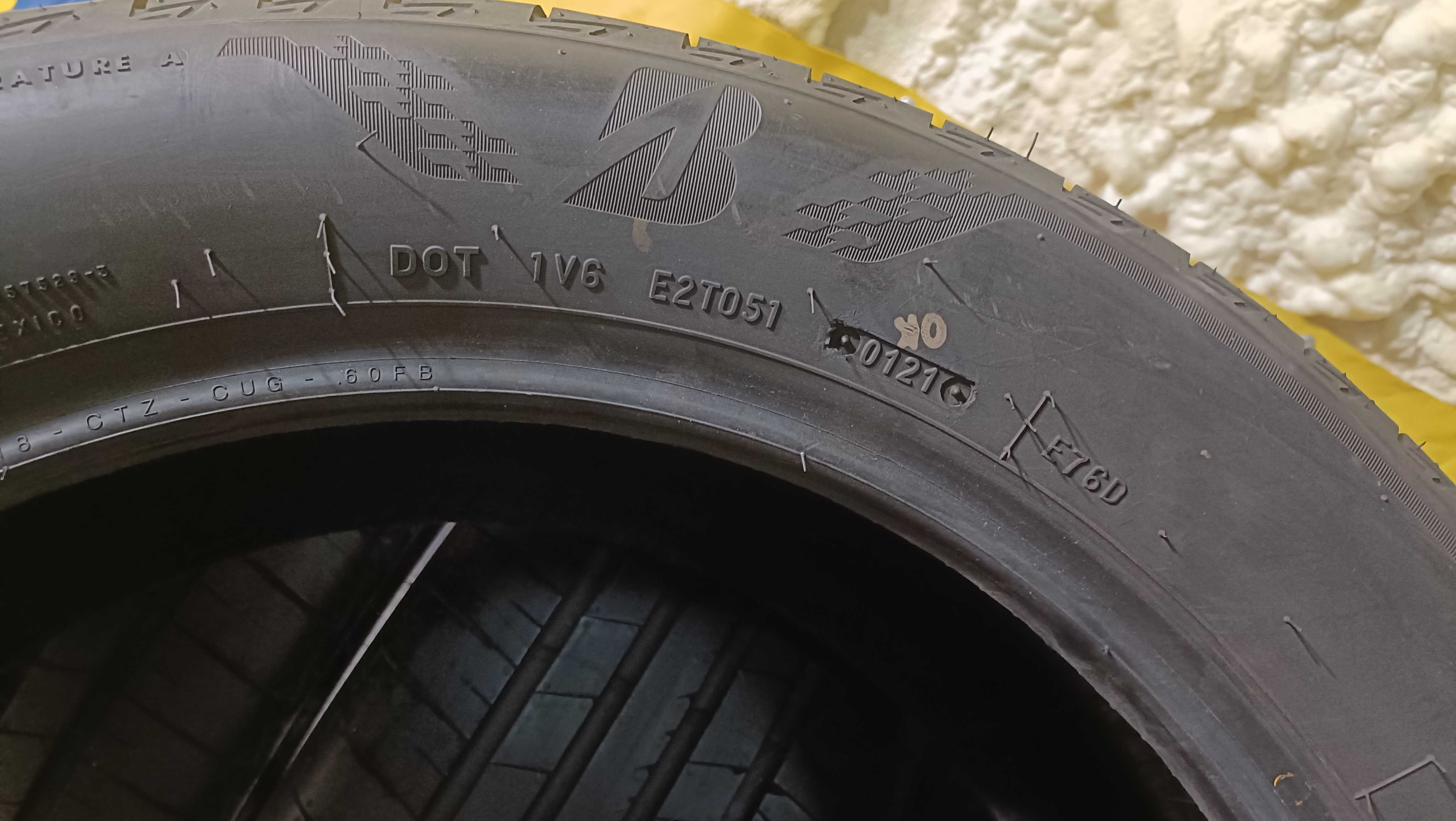Opony 215/55R18 Bridgestone
