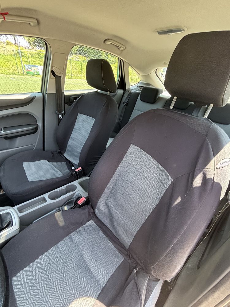 Ford focus mk2 2009